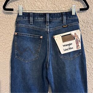 Wrangler x Lainey Wilson